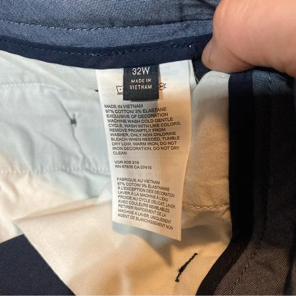 Nautica the Deck Shorts, Classic Fit Stretch, Adult Size 32W, 8.5" Inseam Blue - Picture 4 of 6